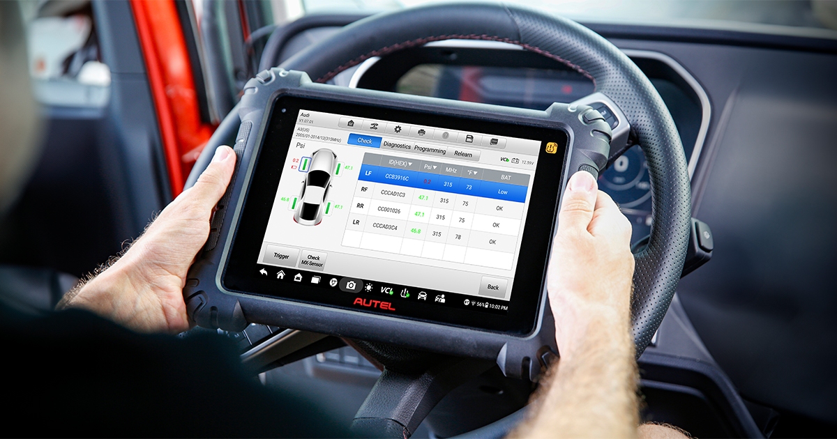 TR-TS900-Featured The MaxiTPMS TS900, Your Next Diagnostics, Service & TPMS Tablet