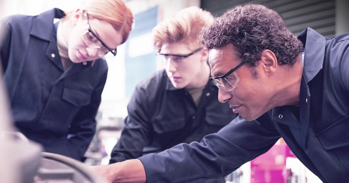 Autel U.S. Opens Applications for Second Annual Autel Awarding Excellence Scholarships